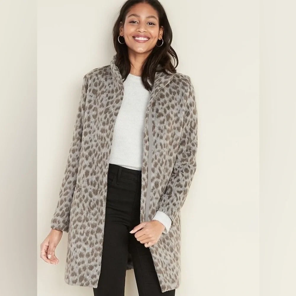 Old Navy Relaxed Soft Brushed truffle Leopard Print Women's wool blend Pea Coat - Picture 2 of 9